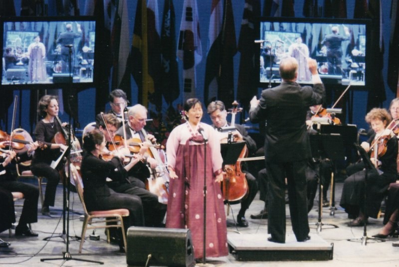 Soprano Seiko Lee with NYC Symphony in New York (Manhattan Center)