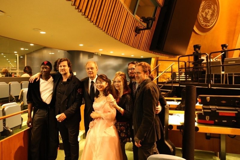 Geoffery Oryema, Robin Dimaggio, David Eaton, Seiko Lee. Tink Longo, Joziah Longo, Sharkey McEwen.